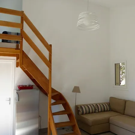 55 M With Terrace And View Golf Of Santa Giulia Ferienhaus